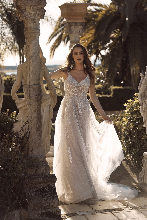 Wedding Dress Shopping; Our Top Tips From Mode Bridal